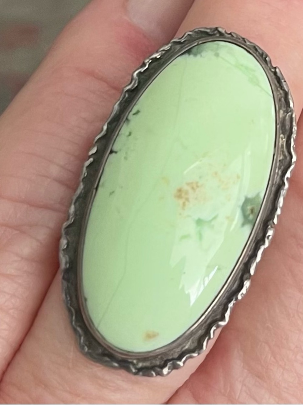 ⚜️Vintage Chrysoprase Ring Signed by artist size 7